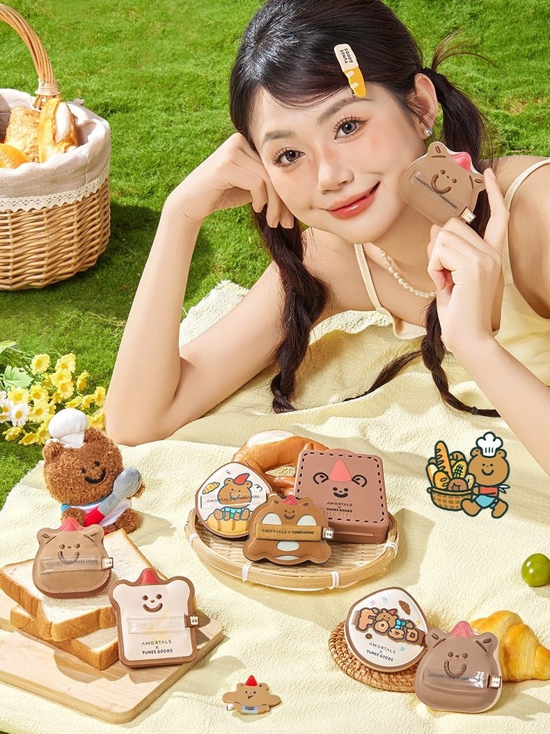 AMORTALS x TUNEE GOODS Croissant Makeup Sponge Set - RV Cosmetics