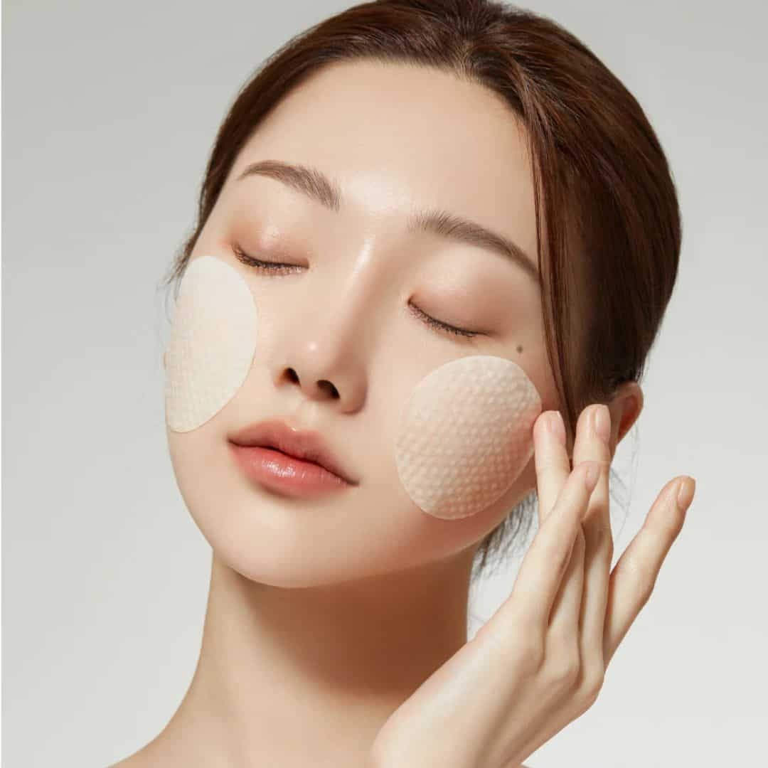 Medicube Deep Vita C Pad (70pcs) – Brightening & Exfoliating Skincare Pads